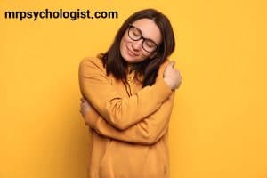 عزت نفس چیست؟ تفاوت عزت نفس و اعتماد به نفس چیست؟