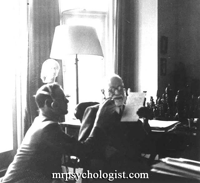فایل صوتی مصاحبه‌ی بی بی سی با زیگموند فروید، پدر روانکاوی در ۲۳ سپتامبر ۱۹۳۹
